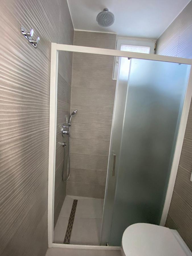 Duje & Roko Apartments Шибеник Екстер'єр фото