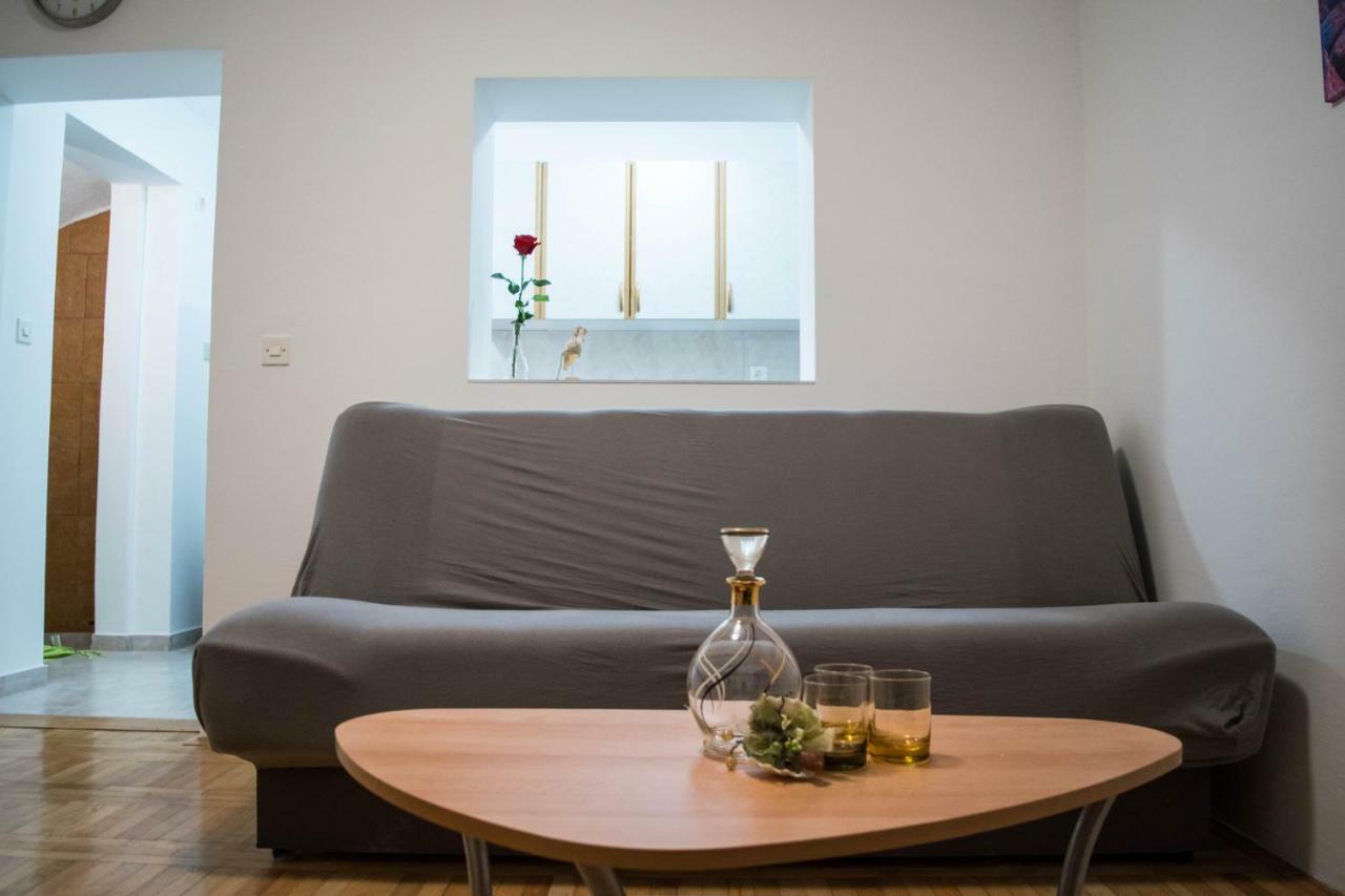 Duje & Roko Apartments Шибеник Екстер'єр фото